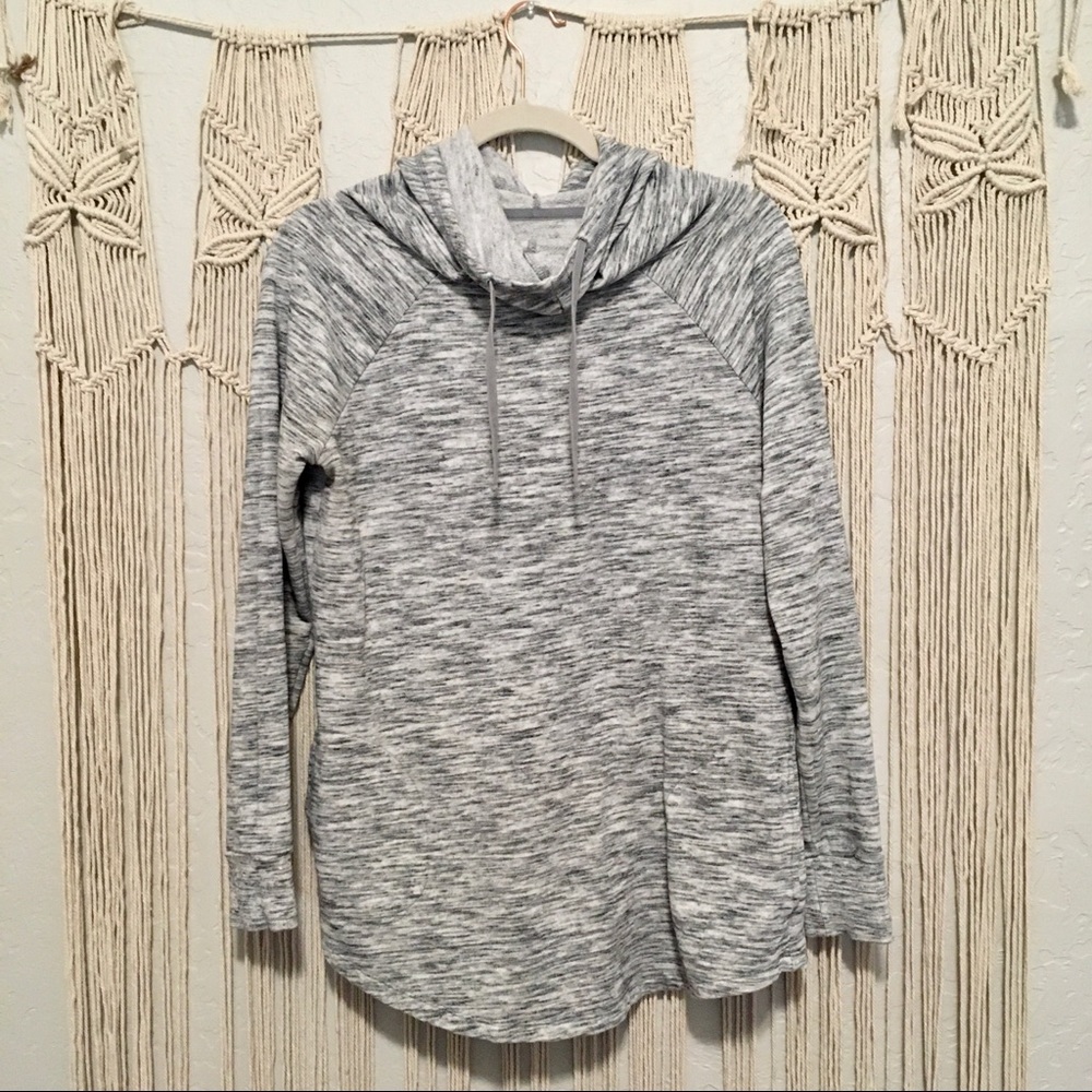 MOSSIMO Sweatshirt